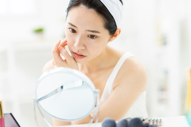 敏感肌でも100均コスメは安全に使える?おすすめ商品や注意点を紹介
