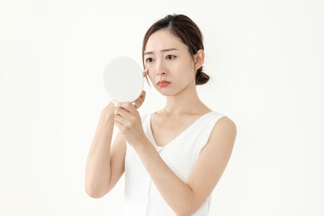 優秀なアイテムがたくさん!30代で取り入れやすい100均コスメ