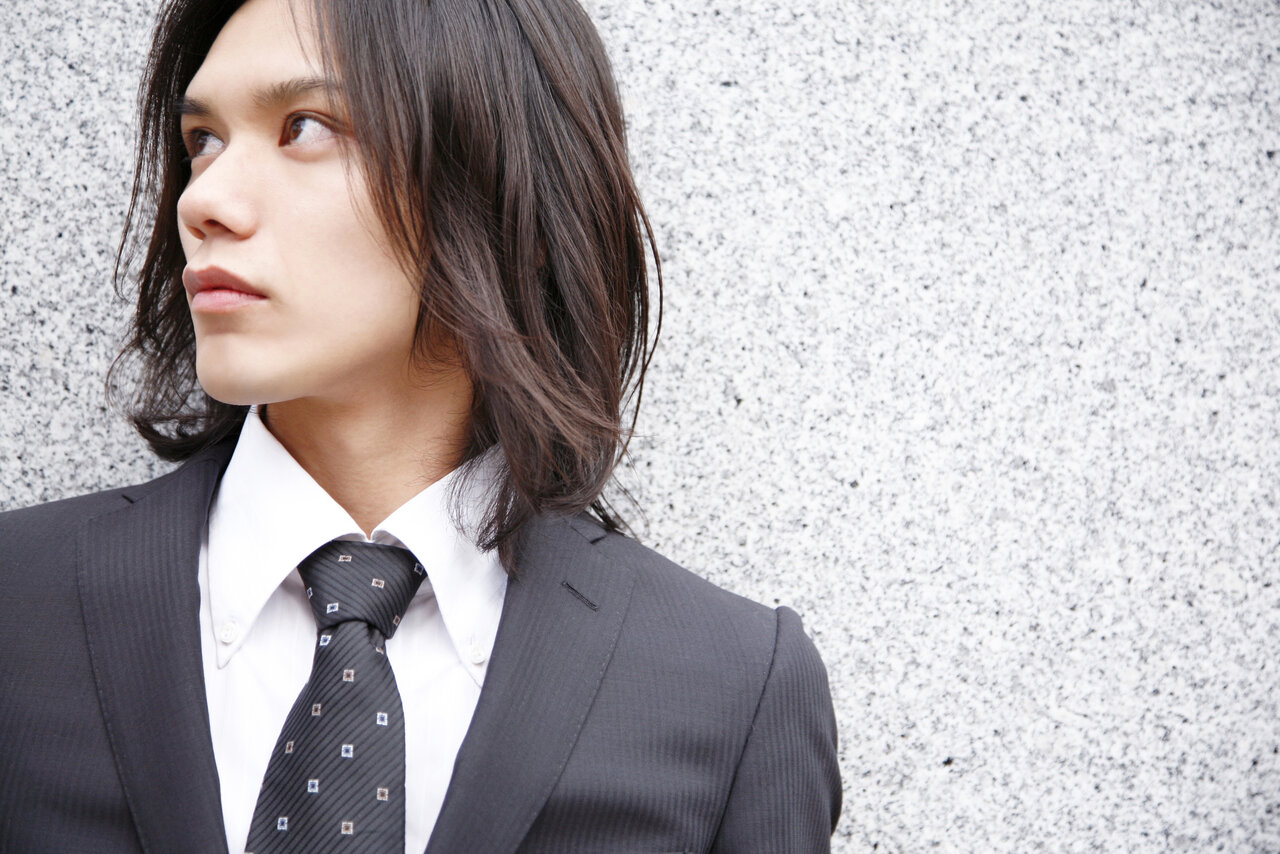 メンズは清潔感を大切に!100均コスメでモテる男性になる