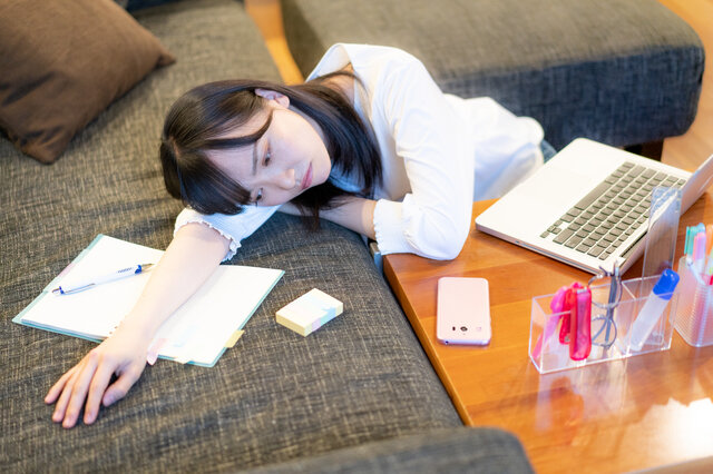 メイク落としが面倒!そんなときは時短で解決しよう
