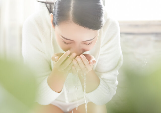 お湯だけ洗顔って本当に肌にいいの?