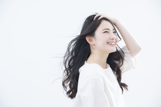 前髪なしが似合わない女子の特徴4選!似合う髪型を探そう
