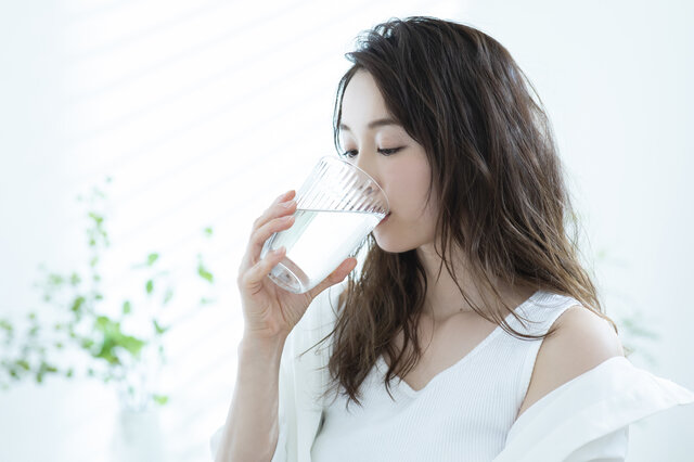 美容にいい水の飲み方とは?今日から水の飲み方を変えよう!