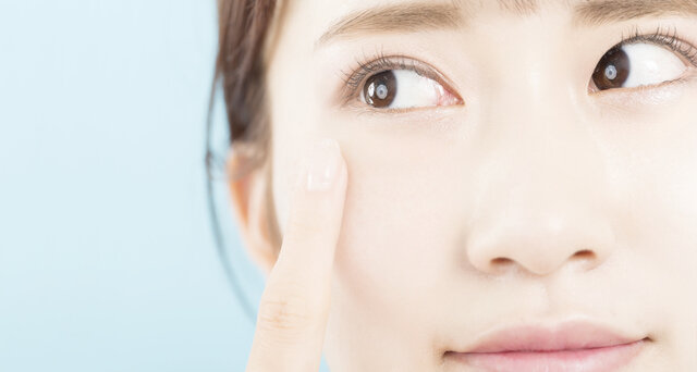 皮膜式アイプチとはなに?自然な二重になるための使い方や種類などを紹介