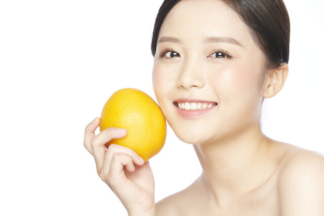 肌のガサガサは栄養で改善できる?どんな栄養がおすすめ?
