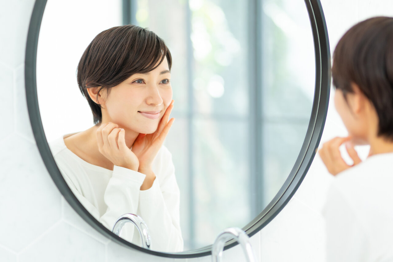 目元の若さを取り戻したい!40代におすすめのアイケアとは?