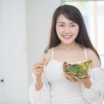 歯に良い食べ物を選んで、健康な歯を保とう! 歯に悪い食べ物も紹介
