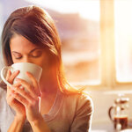 その口臭、コーヒーが原因かも! 対策と予防で気になるニオイを解消