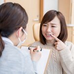 歯石取りは意味ない?　歯石取りの重要性やメリットを解説【歯科医師監修】