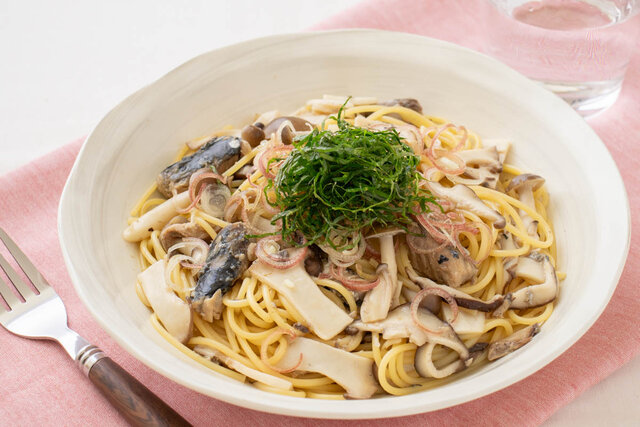 【ヘルシーレシピ】ビタミンB2の働きや豊富な食べ物を解説！不足したときの影響や簡単レシピ【管理栄養士監修】