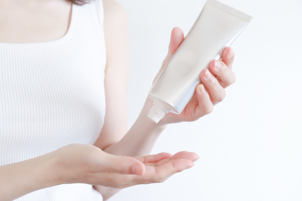 日焼けした唇の治療法は何ですか?