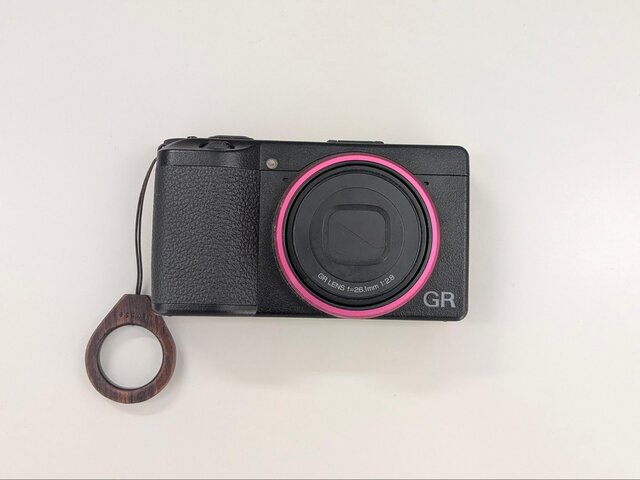 スマホカメラ全盛期の今、私があえて2019年製のコンパクト