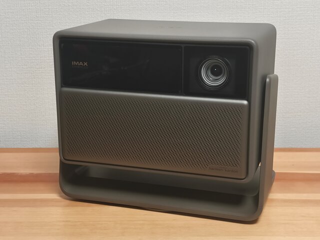 希少 ZINGI 東京仁義一家 国内プロモ 非売品 家電エバンジェリストがレビュー！天井投影も楽しい、 XGIMIの4K