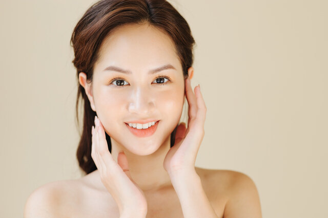 クレンジングを怠るとどうなる?クレンジングの重要性や注意点