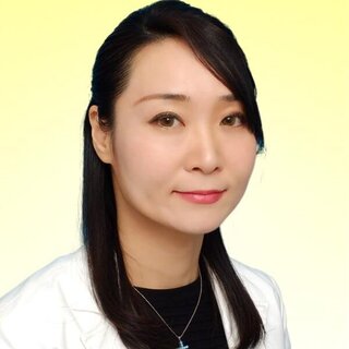 眼科医　濱端久仁子 先生