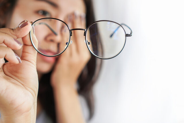 ぼやけて見える原因は、視力低下だけとは限らない！ 症状に合っ