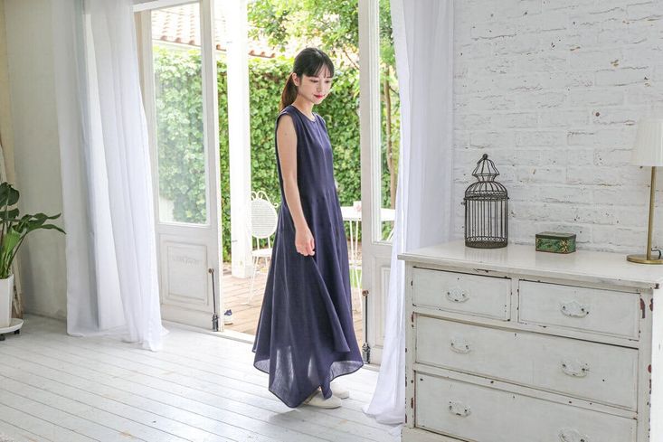 大人に人気の色合いとデザイン。老舗染物屋が染め上げる「imness」の毎日ワンピース